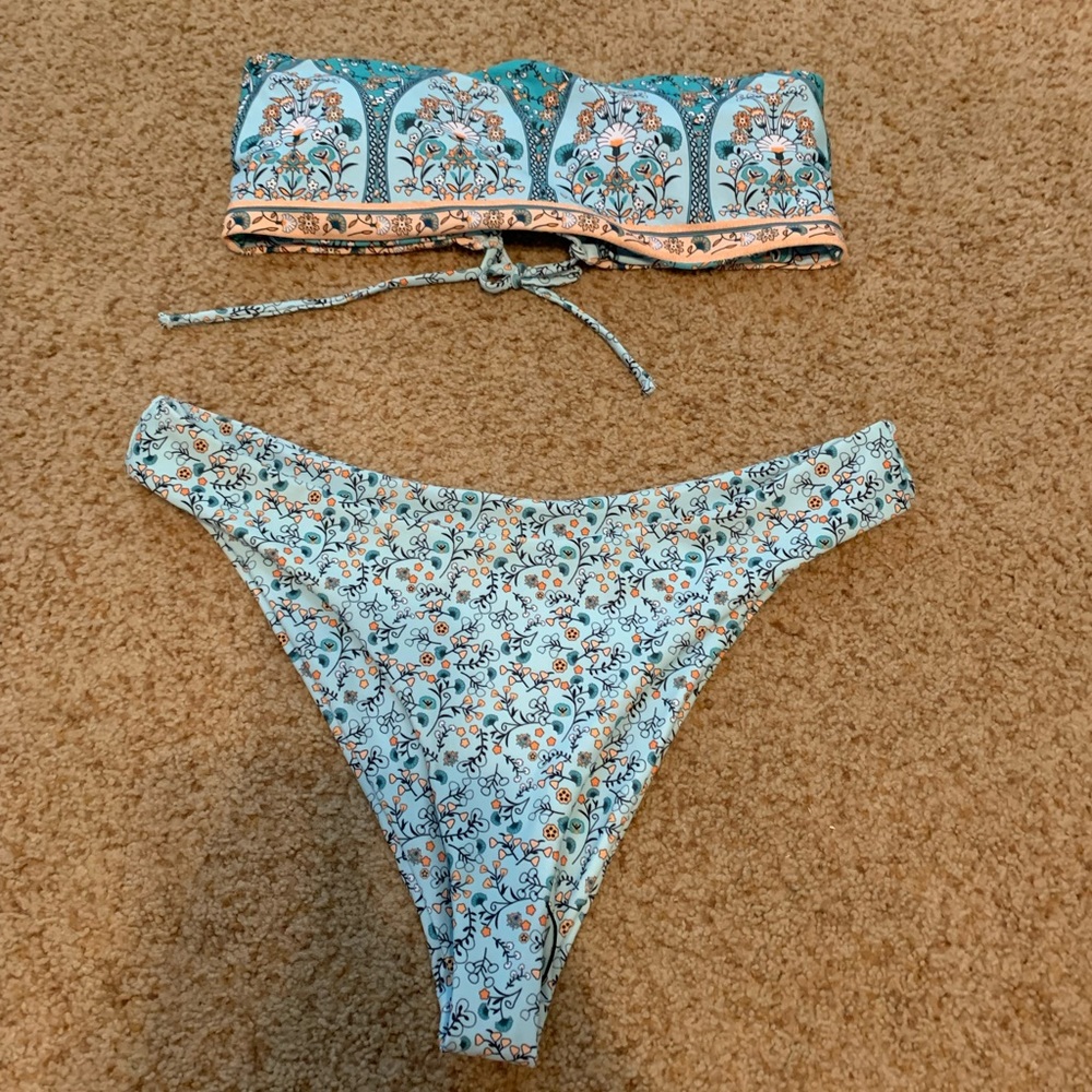 Shein swim set - blue floral NWOT